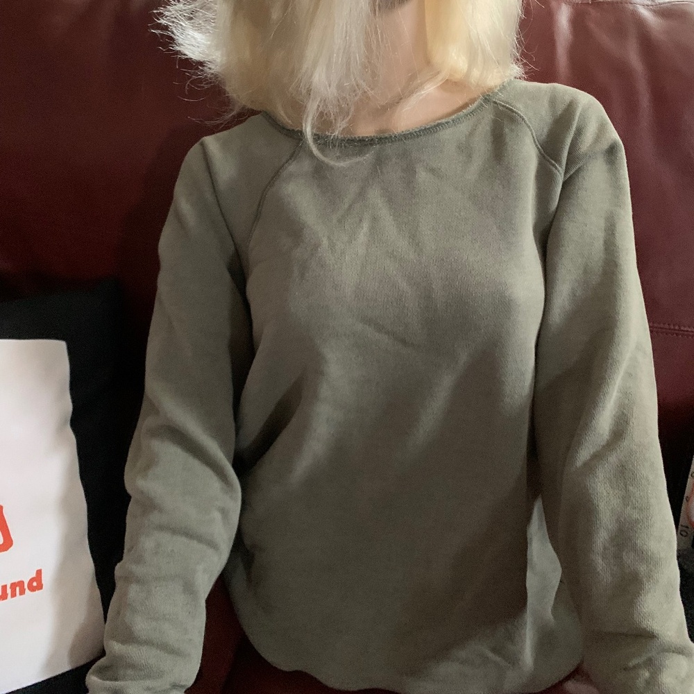 "Aerie" sweat shirt, olive green, S